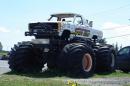 canadian_monster_truck_junkyard45