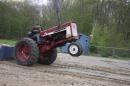 neatta_saturday_evening_farm_tractor_pull53
