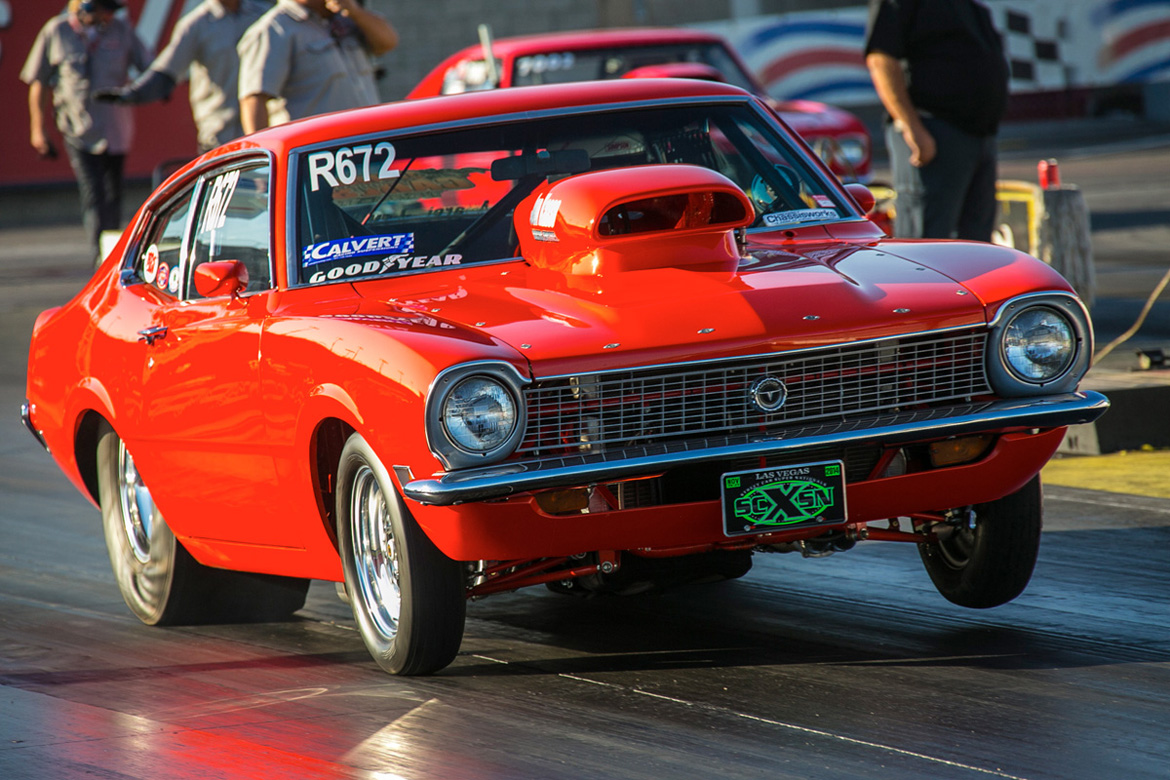 Super Cars 2014 http://bangshift.com/assets/galleries/street-car-super-nationals-2014-friday-big-tire-cars/street-car-super-nationals-big-tire007.jpg