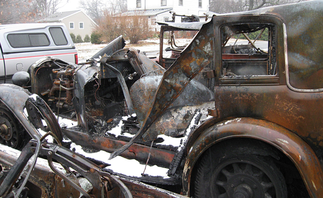 '29 Buick destroyed in fire