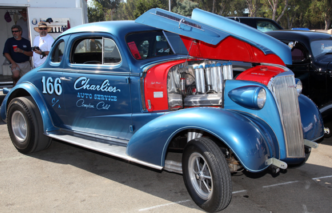 Chevy Gasser at Cruisin' for a Cure