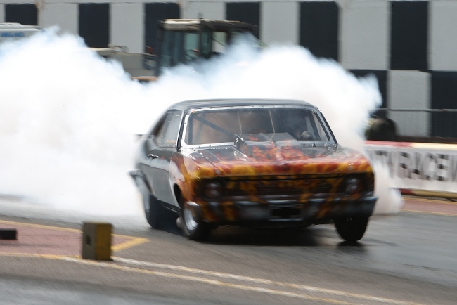 Nova sideways burnout shakespeare county raceway