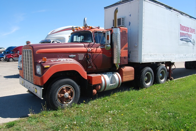 Dodge Bighorn truck