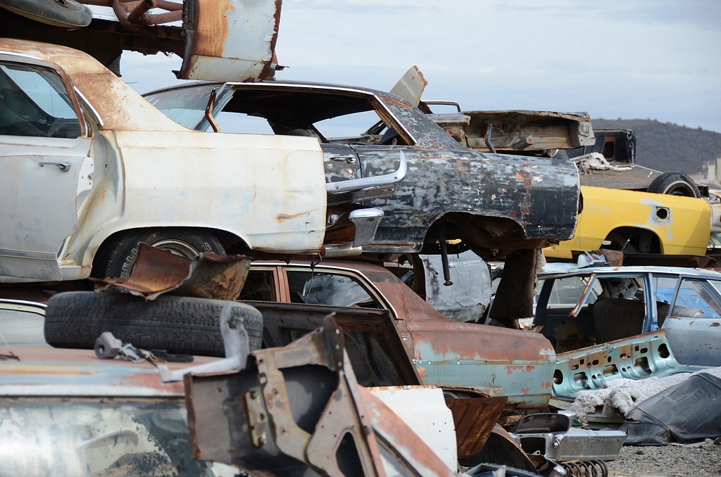Junkyard Gallery A Tour of Desert Valley Auto Parts BangShift
