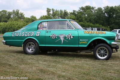  - Bill_Thomas_Nova_Fastback_NHRA_Nostalgia_Chevy_straight_axle07-400x266