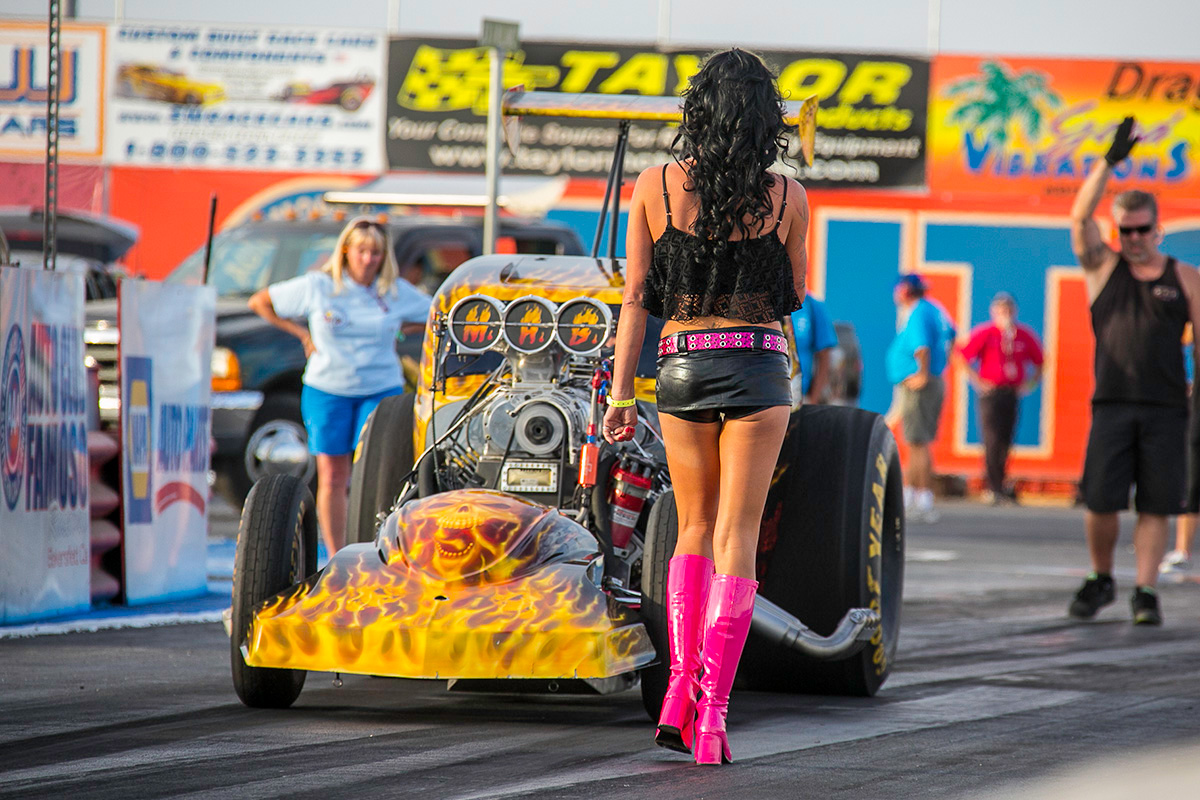 Car day drag race strip