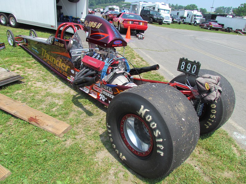 lucas oil drag strip