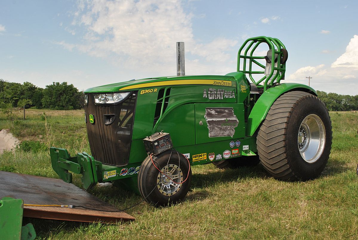 Outlaw Truck And Tractor Pulling Associations Thunder In