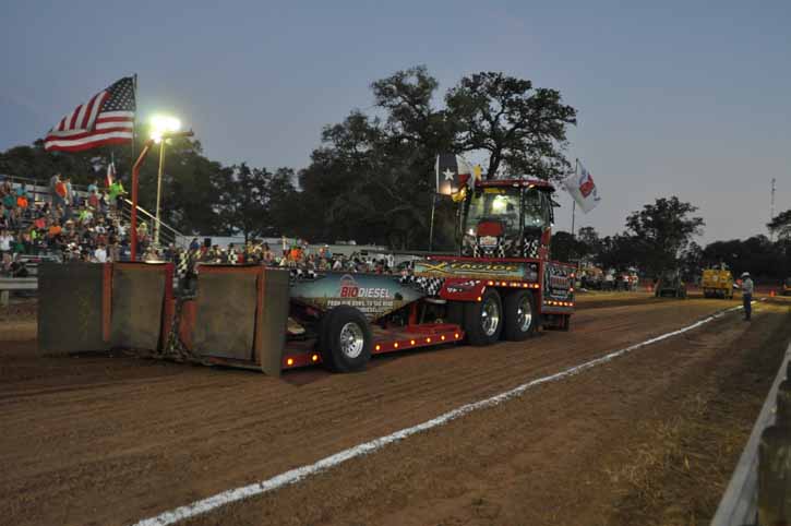 truck and tractor pulls in texas