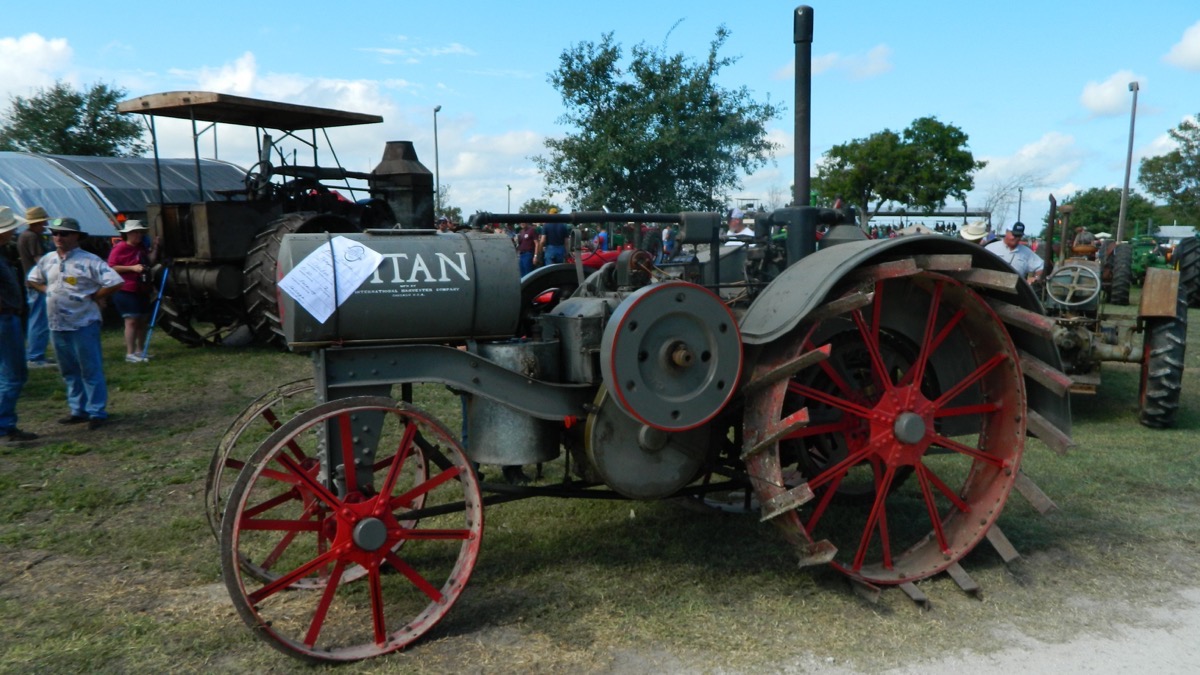 Texas Early Day Tractor and Engine Association State Show