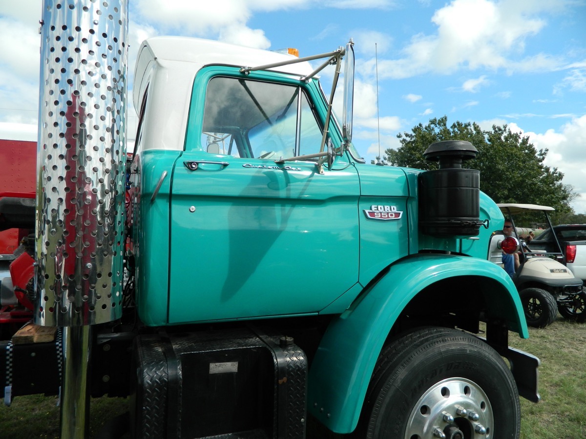 Texas Early Day Tractor and Engine Association State Show