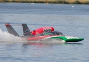 US Soldiers Get VIP Treatment at Qatar Unlimited Hydroplane Race