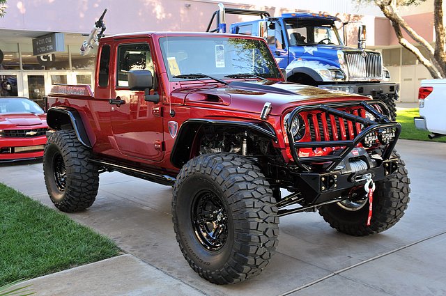 Red Jacket Jeep JK8