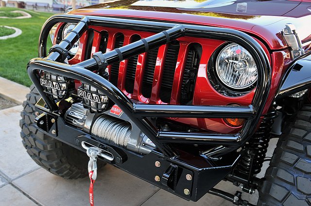 Red Jacket Jeep JK8