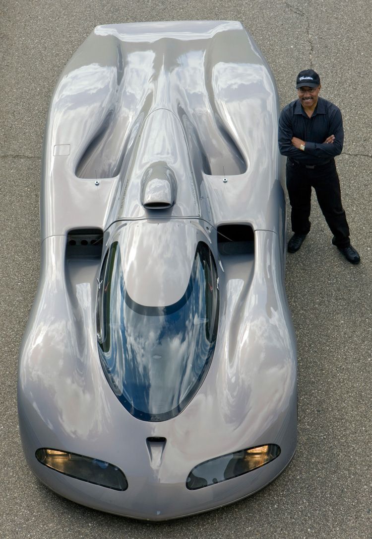 Click image for larger version

Name:	1012_31_z+1992_oldsmobile_aerotech_concept+ed_welburn_and_car_overhead_view.jpg
Views:	102
Size:	155.3 KB
ID:	1002628