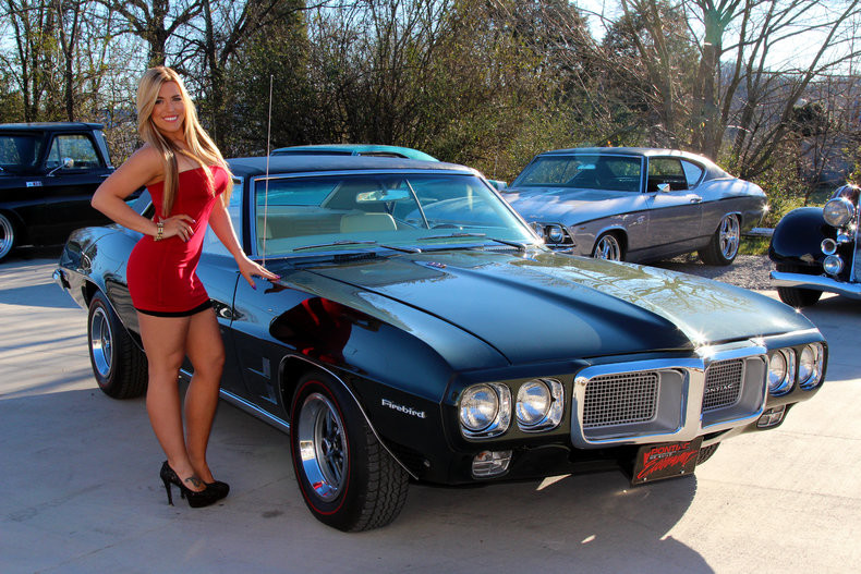 Ladies posing with cars .. Can we if we don't get OVERBOARD ? - The ...