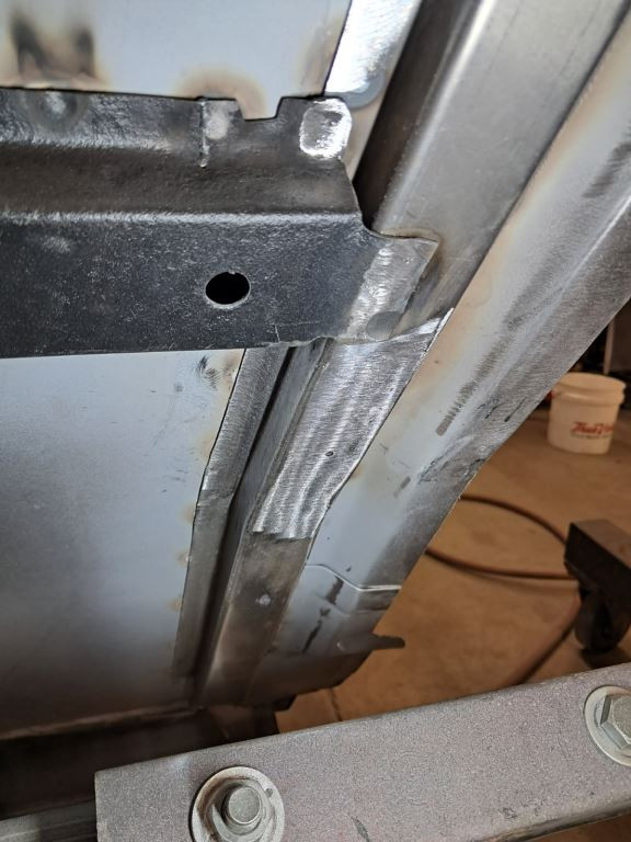 Click image for larger version

Name:	0501008.jpg
Views:	40
Size:	101.5 KB
ID:	1366604