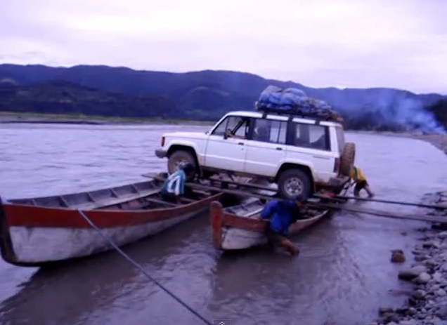 Neat Video Bonanza: How Dudes in Bolivia Float Trucks Across the River with Two Canoes