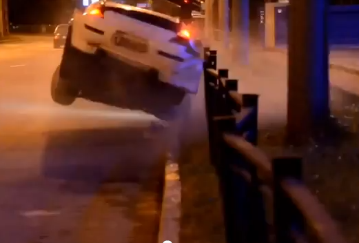 Video: This Is What Happens When You Drive Like a Jackass On Public Roads and Fail At Drifting