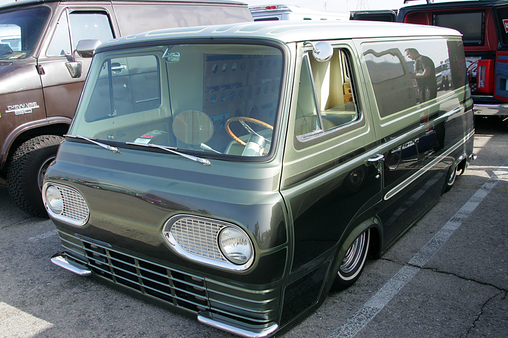 Van’s And VW’s From The Mooneyes Christmas Party: You Know You Dig It!