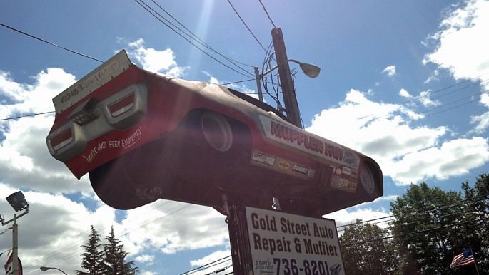 Muffler Hut Funny Car Sign 006