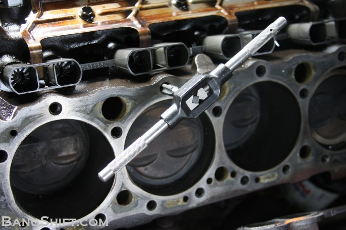 Buford_T_Justice_trick_flow_cylinder_heads_Trans_Dapt_caprice_9C1_chevy12