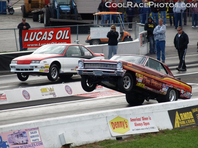 Jegs_Sportsnationals_2013_wheelie_Chevy_Ford_Mopar_Super_Stock_Stock127