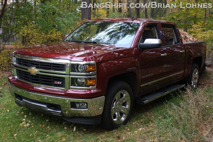 Chevy_Silverado_2014_Z71_ruby_red_four_wheel_drive02