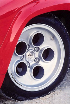 Countach wheel