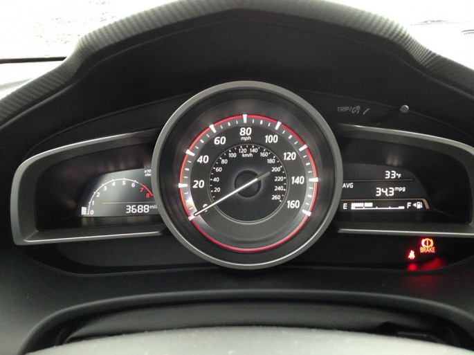 The dash is good looking and functional. Nothing crazy here. 