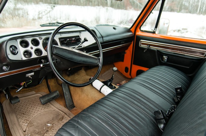 Dodge Powerwagon 1978 Omaha Orange015