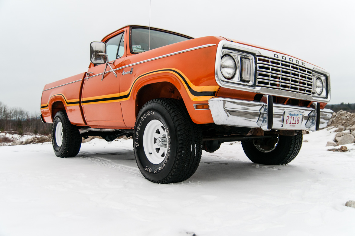 1974 dodge w100 specs