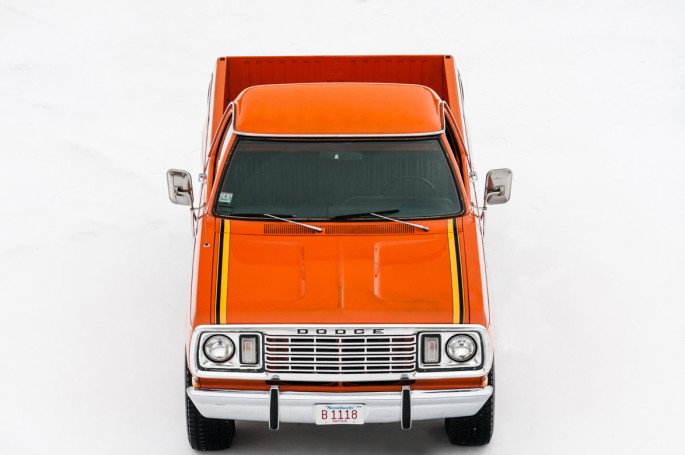 Dodge Powerwagon 1978 Omaha Orange041
