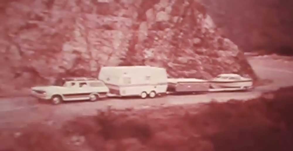 This 1970 International Harvester Travelall TV Ad Makes Us Want To Buy One Right Now