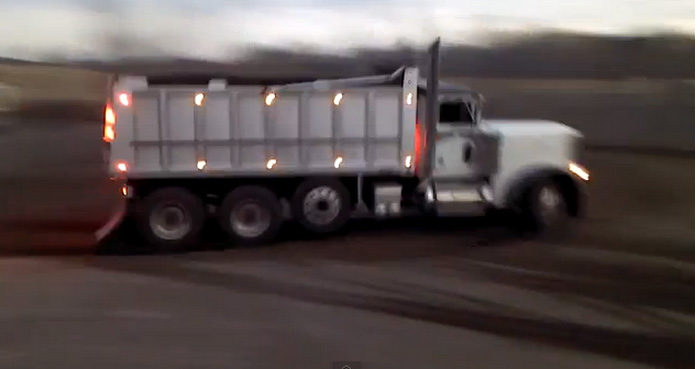 Watch An 1100hp (at the wheels!) Peterbilt Dump Truck Drift and Rip Donuts! Sideways Action!