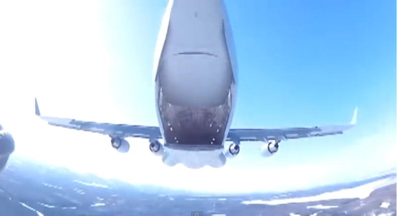 Ride ON A Humvee As It is Dropped Out Of A Plane – This Is A Neat View Of An Airdrop