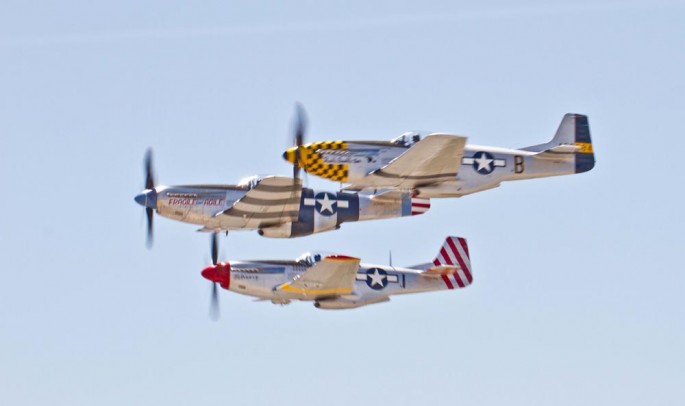 P51 Mustang (close formation) x IMG_1556