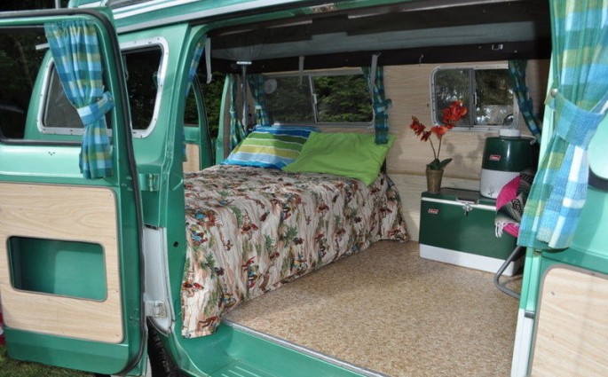 1971 Dodge Tradesman Camper Van 3