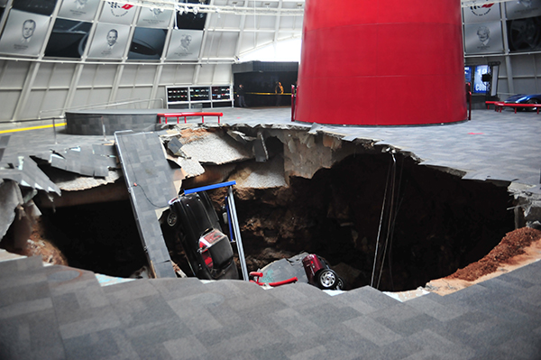 National Corvette Museum Decides To Keep ‘Vette-eating Sinkhole As An Attraction