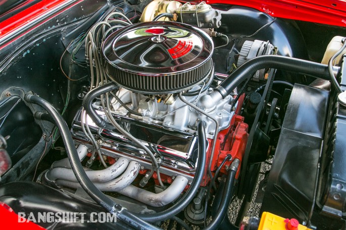 Jeff Howe's Laid Out 1965 Chevelle BangShift Feature 037