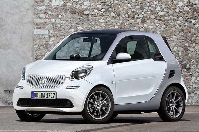 Friday Reason To Go Home Early And Drink: The Smart Car Is Getting Another Season