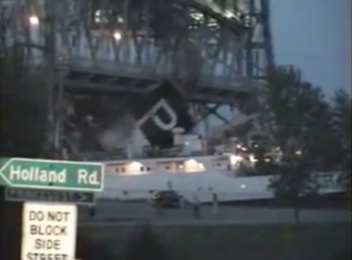 CATASTROPHE VIDEO: Watch A Draw Bridge Lower On A Passing Ship – This Is The Definition Of Horror