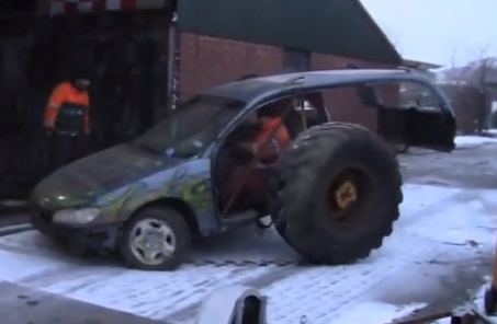 McTaggart’s Day Of Mud, Volume 2: International Mud Truck Made From An Opel Omega Wagon!