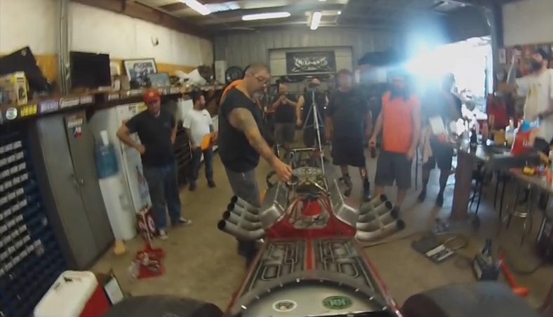 When One Guy Has An Engine, And One Guy Has A Nostalgia Dragster, It’s Amazing What Two Minutes Can Do. Watch This!