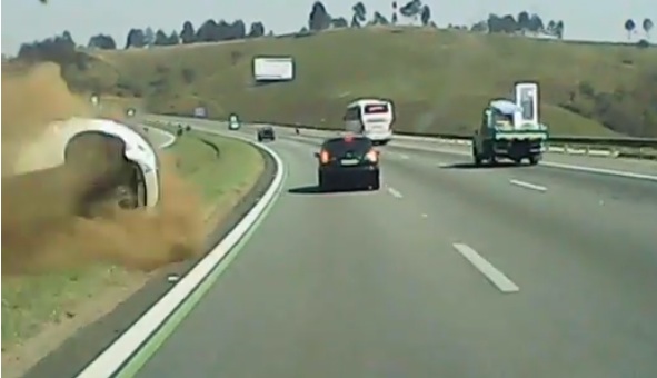 More Bad Driving: Watch This Citroen Run A Taxi Off Of The Road In Brazil