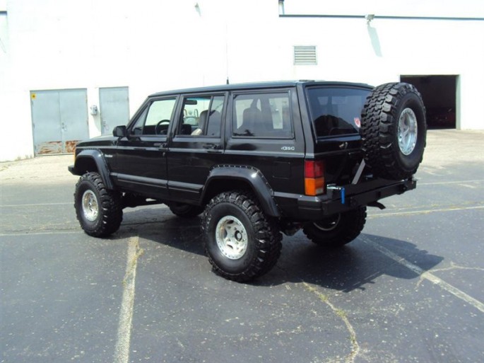 used-1996-jeep-cherokee-parnellijonescherokee-9871-12610352-9-800