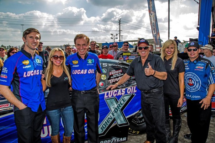LUCAS Oil and Team Force agreeto partnership (l-r Morgan Lucas, Brittany Force, Forrest Lucas, John Force, Courtney Force, Robert Hight) x MIKE0135