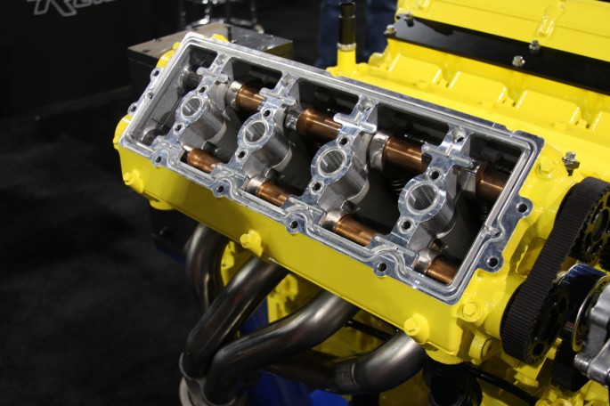 Mercury Racing DOHC LS Engine008