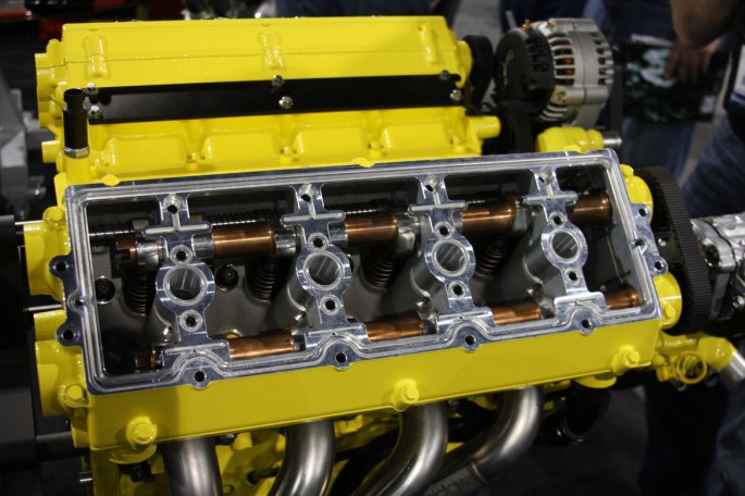Mercury Racing DOHC LS Engine010