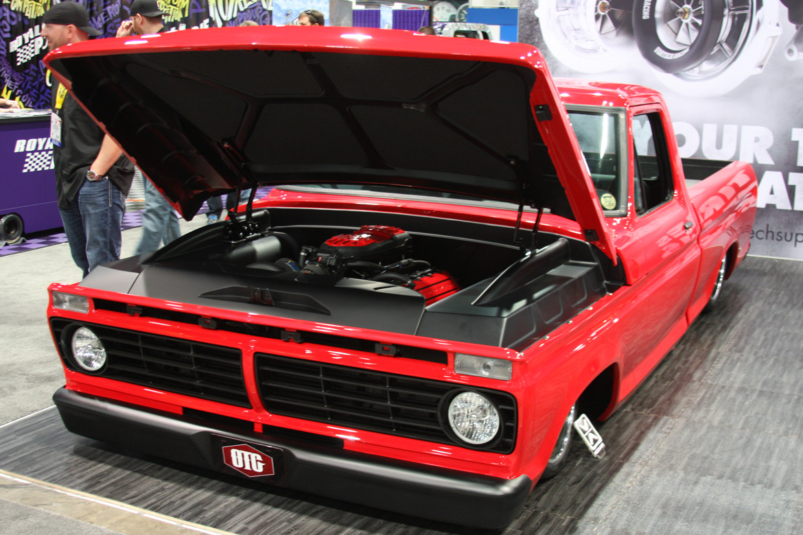 SEMA 2014: The Torrent Of Car and Truck Photos Continues From All Corners Of The Show
